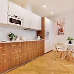 Charming Apt - Ac - 2Br-6P - Near Bastille